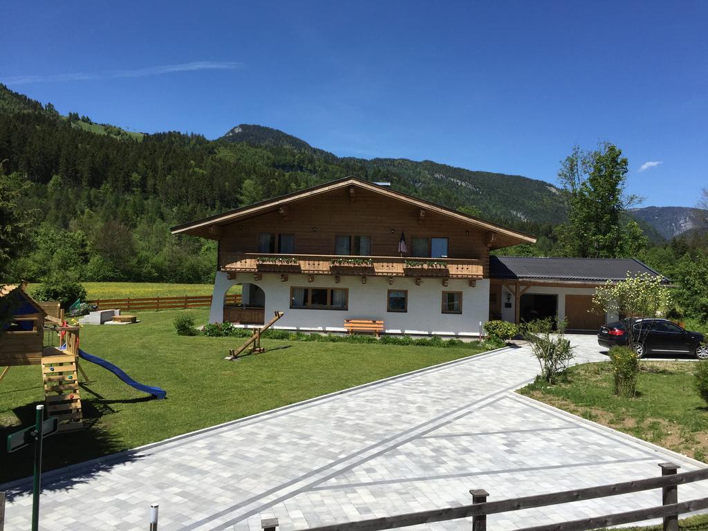 Haus Alpenblick Lofer Leilighet Eksteriør bilde